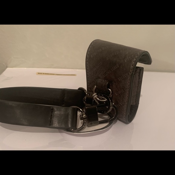 Earbud Case - Picture 4 of 4